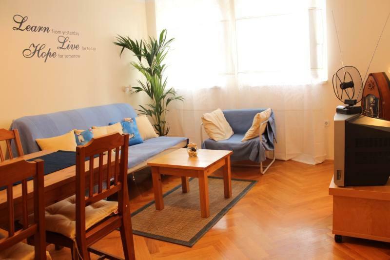 Apartment Dora Цриквеница Экстерьер фото